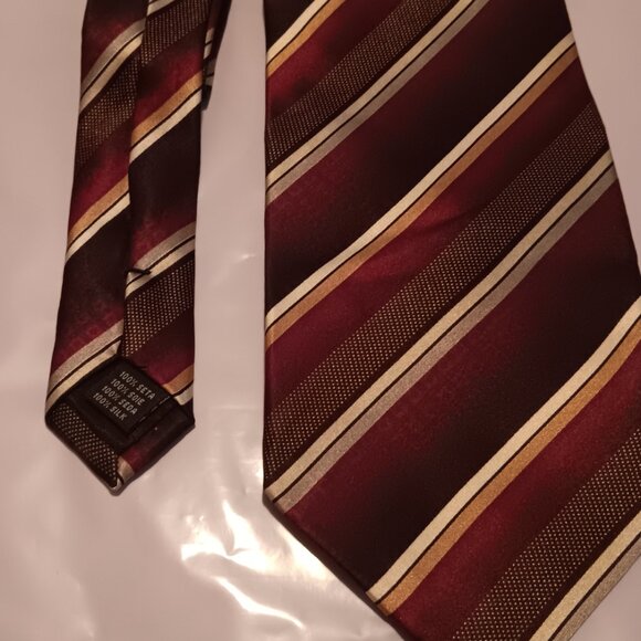 Bergamo New York Men's Silk Handmade Ties - Set of 3 - Picture 3 of 14